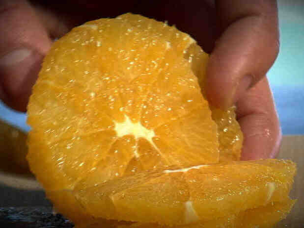 Comment couper un citron en forme de fleur?